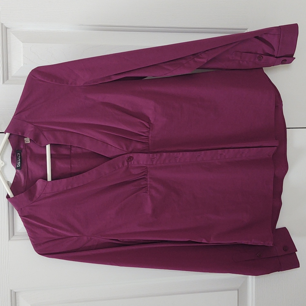 Tahari V-neck Purple Blouse Size M GUC